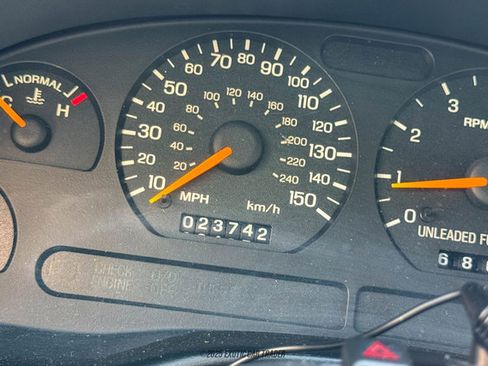 Used 1998 Ford Mustang GT image 30