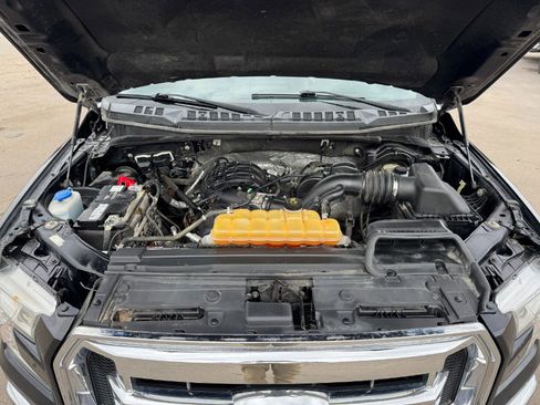 Used 2016 Ford F150 XLT image 22