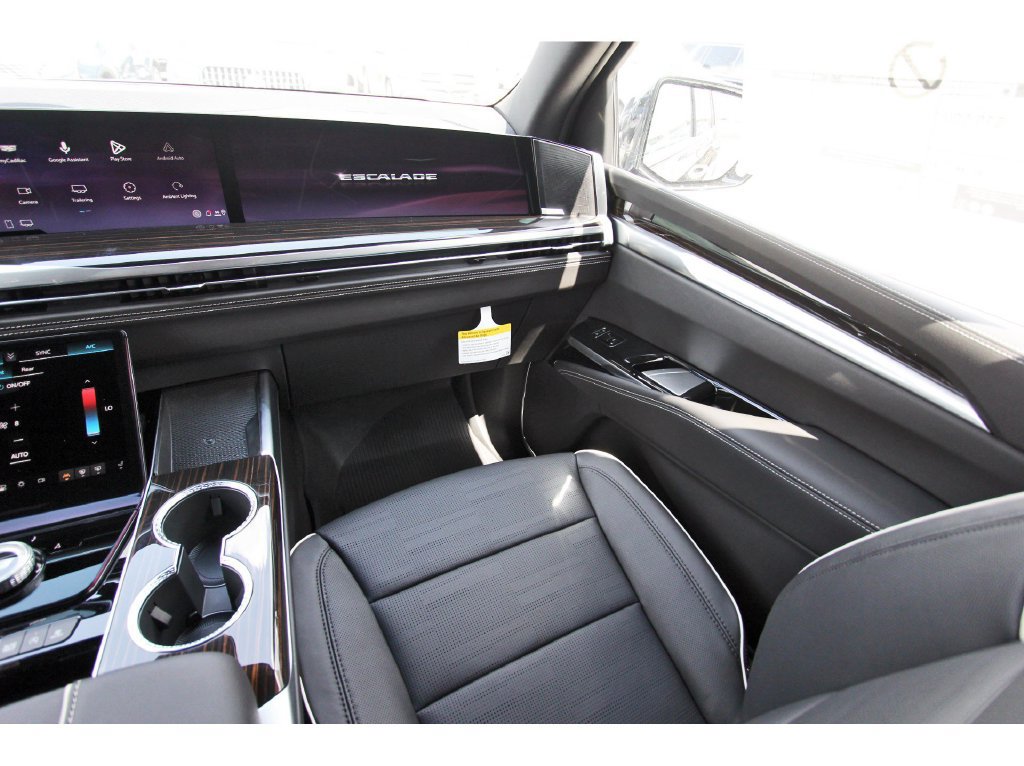 New 2027 Cadillac Escalade Luxury w/ Touring Package AWD/4WD image 10