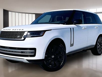 Used 2025 Land Rover Range Rover SE