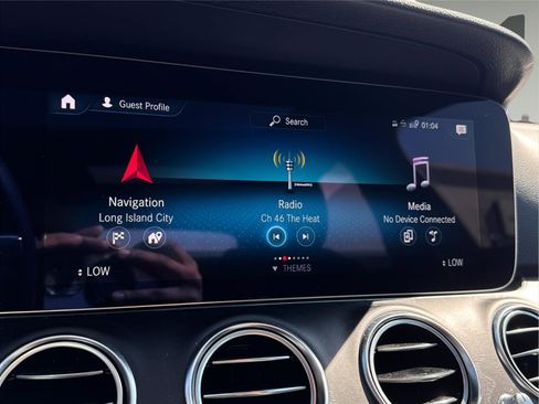 Used 2022 Mercedes-Benz E 350 4MATIC Sedan w/ AMG Line Exterior image 15