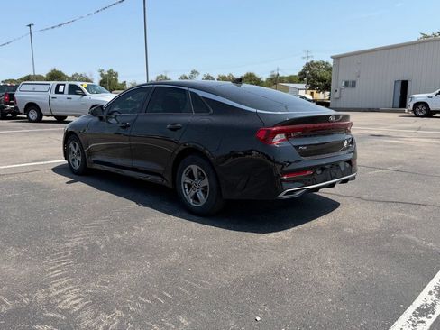 Used 2021 Kia K5 LXS FWD image 6