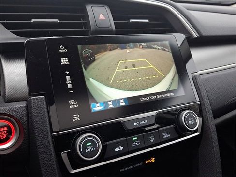 Used 2018 Honda Civic EX image 17