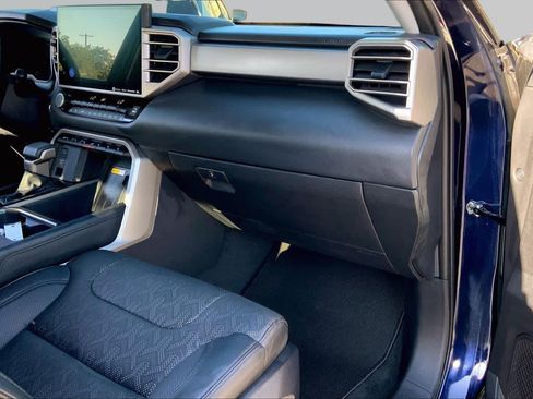 Used 2023 Toyota Tundra Limited AWD/4WD image 19