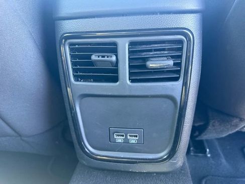 Used 2022 Dodge Charger SXT w/ Blacktop Package RWD image 14