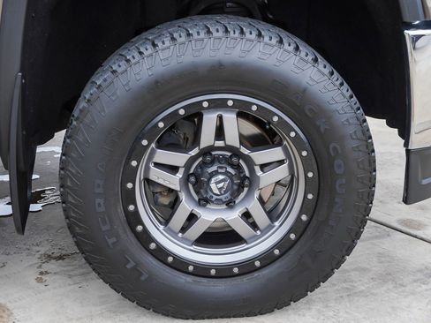 Used 2015 GMC Sierra 1500 SLE image 10