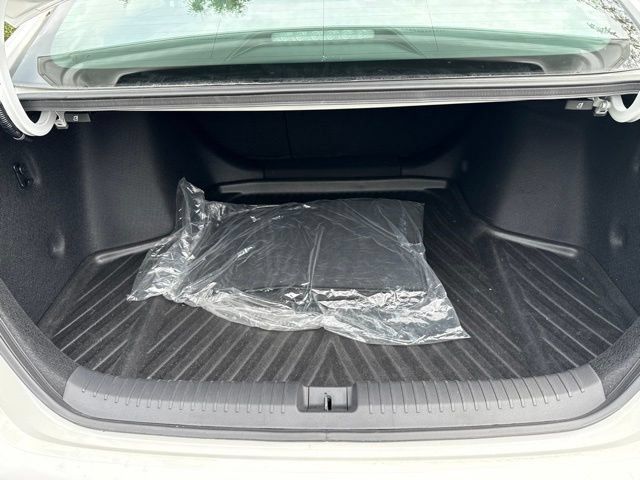 Used 2023 Honda Accord EX-L image 39