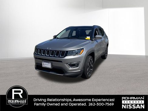 Used 2018 Jeep Compass Limited w/ Navigation Group AWD/4WD image 1
