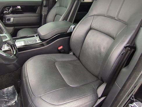 Used 2021 Land Rover Range Rover Westminster Edition image 15