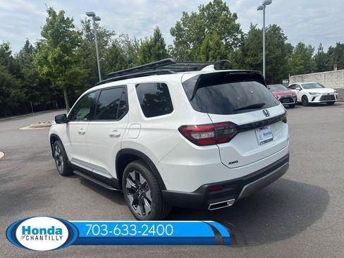 New 2026 Honda Pilot Elite image 5