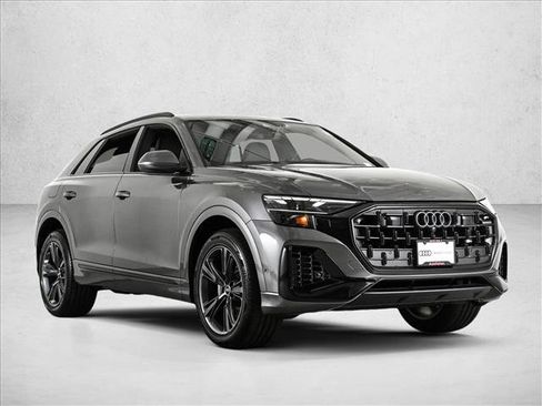 New 2026 Audi Q8 Premium image 3