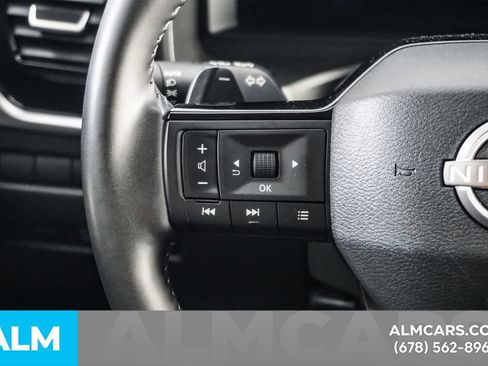 Used 2026 Nissan Rogue SL FWD image 25