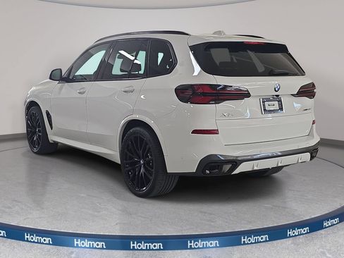 Used 2024 BMW X5 sDrive40i w/ Executive Package RWD image 9