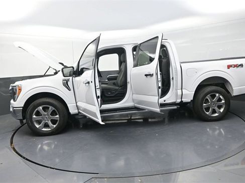 Used 2021 Ford F150 XLT w/ Equipment Group 302A High image 37