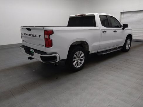 Used 2019 Chevrolet Silverado 1500 Custom w/ Custom Convenience Package RWD image 10