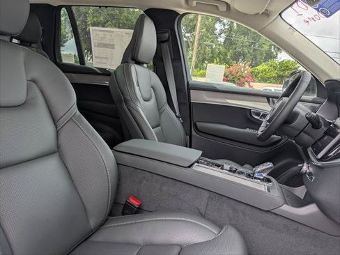 New 2026 Volvo XC90 T8 Ultra w/ Lounge Package AWD/4WD image 14