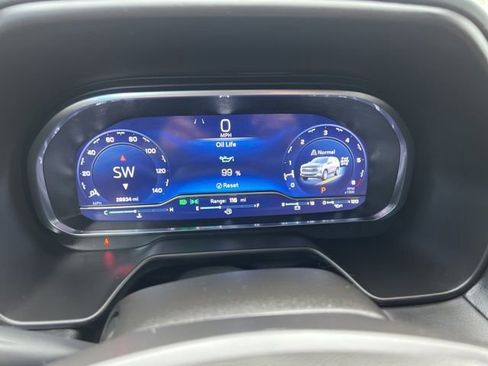 Used 2024 Chevrolet Tahoe Z71 w/ Z71 Off-Road Package image 44