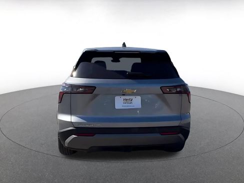 Used 2025 Chevrolet Equinox LT image 12