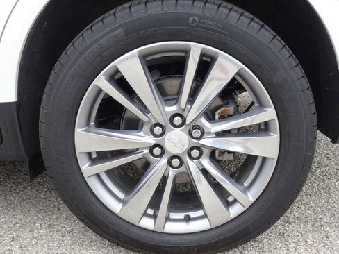 Certified 2024 Cadillac XT5 Premium Luxury AWD/4WD image 26
