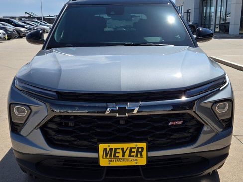 Used 2025 Chevrolet TrailBlazer RS w/ Convenience Package image 3
