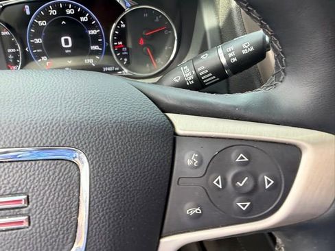 Certified 2023 GMC Acadia Denali w/ Black Diamond Edition AWD/4WD image 25