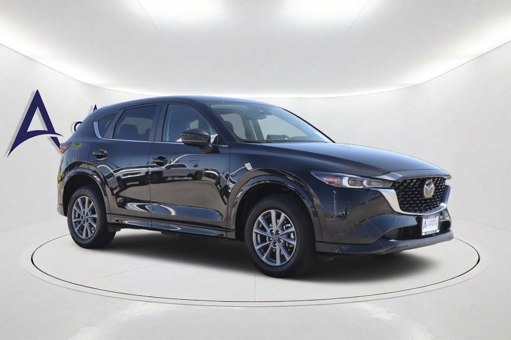 Used 2025 MAZDA CX-5 AWD 2.5 S w/ Preferred Package image 3
