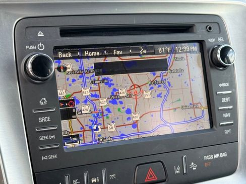 Used 2017 GMC Acadia Limited SLT image 7