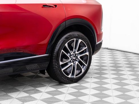 New 2026 Cadillac Optiq Sport 1 image 31