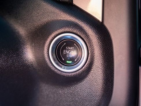 Used 2020 GMC Sierra 2500 Denali w/ Denali Ultimate Package image 30