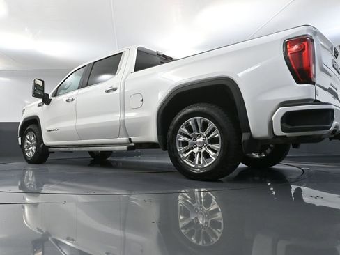 Used 2023 GMC Sierra 1500 Denali w/ Technology Package AWD/4WD image 60