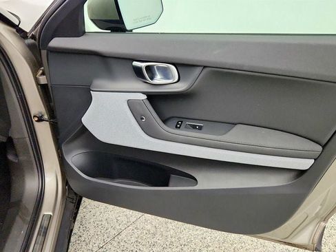 Used 2022 Polestar Polestar 2 w/ Pilot Package AWD/4WD image 25