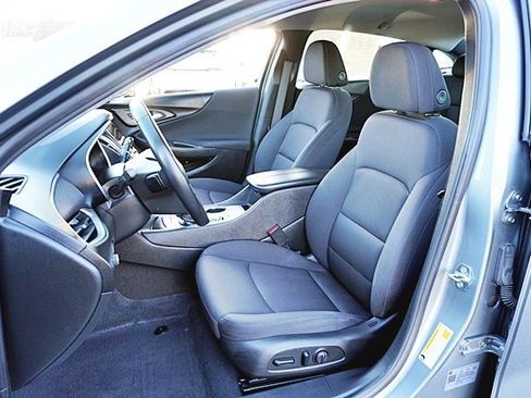 Used 2023 Chevrolet Malibu LT w/ Sport Edition image 14