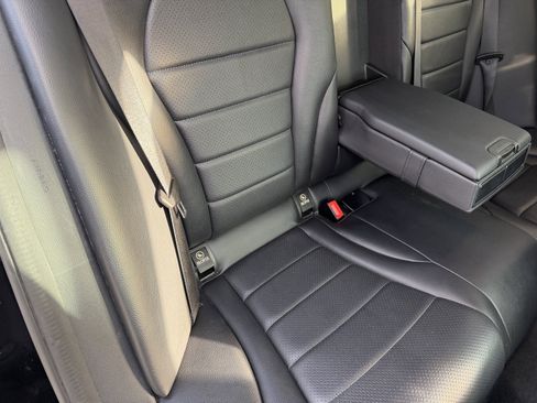 Used 2021 Mercedes-Benz C 300 Sedan image 33