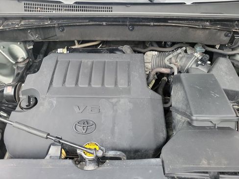 Used 2015 Toyota Highlander Limited FWD image 44