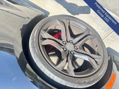 Used 2023 Chevrolet Camaro SS RWD image 10