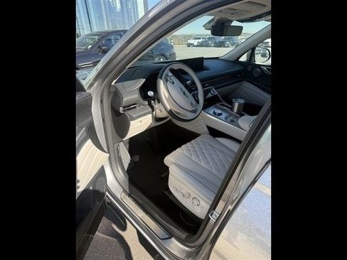 Used 2024 Genesis GV80 3.5T w/ Prestige Package image 6