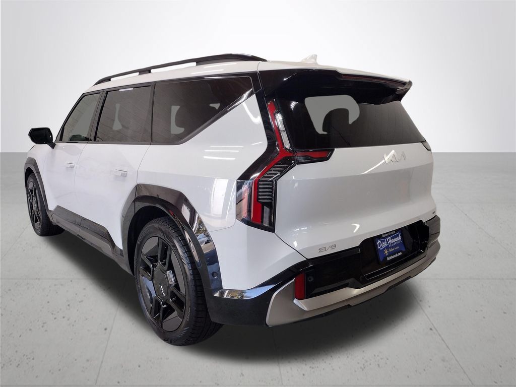 Used 2024 Kia EV9 GT-Line AWD/4WD image 10