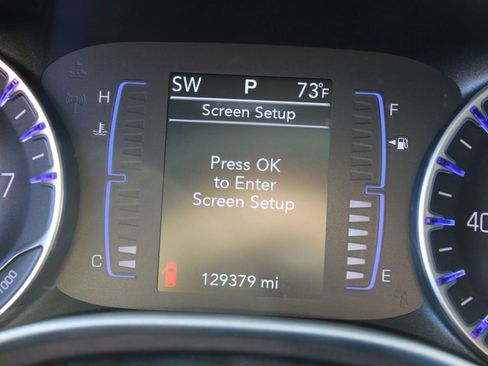 Used 2020 Chrysler Voyager Lxi image 18