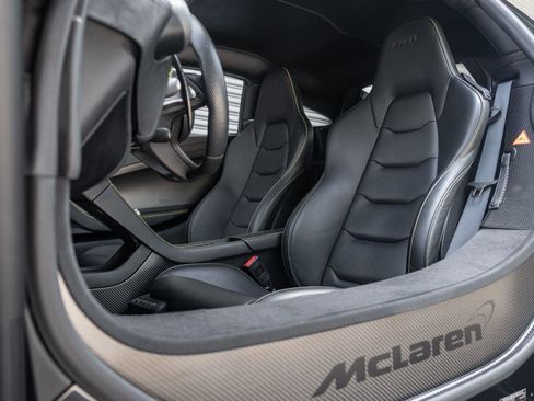 Used 2016 McLaren 675LT Coupe image 8