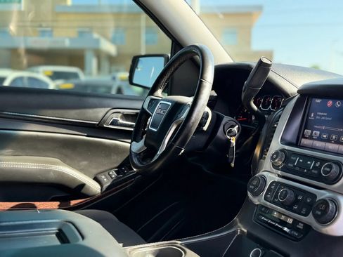 Used 2016 GMC Yukon SLE RWD image 18