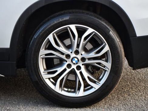 Used 2017 BMW X1 xDrive28i w/ Driving Assistance Package image 9