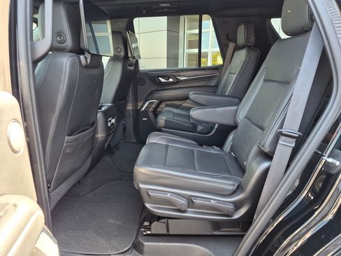 Used 2021 GMC Yukon Denali w/ Denali Premium Package AWD/4WD image 26