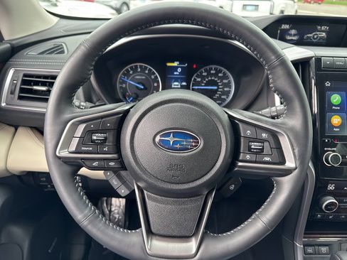 Used 2019 Subaru Ascent Touring w/ Popular Package #3 image 22