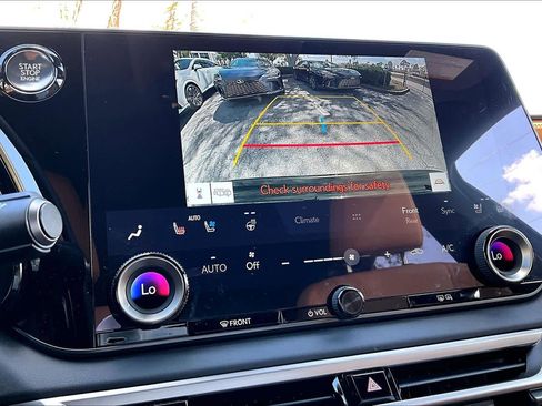 Used 2025 Lexus RX 350 Premium image 25