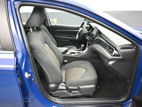 Used 2024 Toyota Camry LE FWD image 38