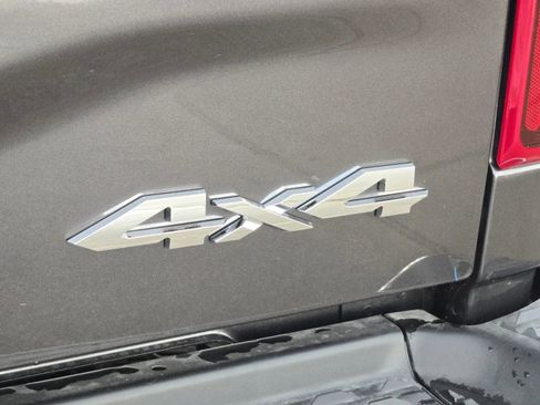 New 2025 RAM 2500 Lone Star image 9