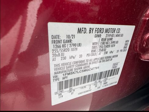 Used 2021 Ford Explorer King Ranch w/ Premium Technology Package RWD image 42