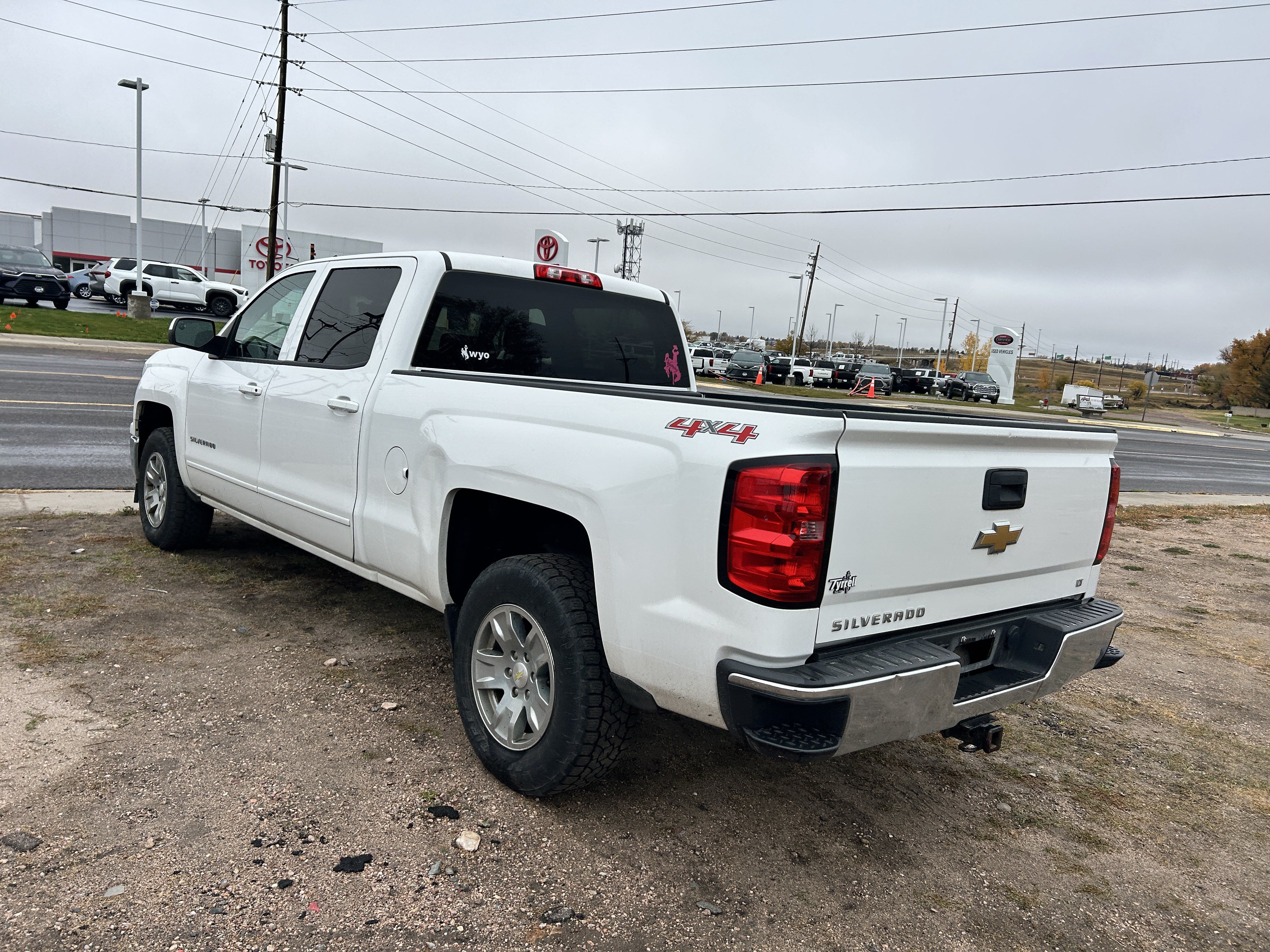 Used 2015 Chevrolet Silverado 1500 LT AWD/4WD image 3