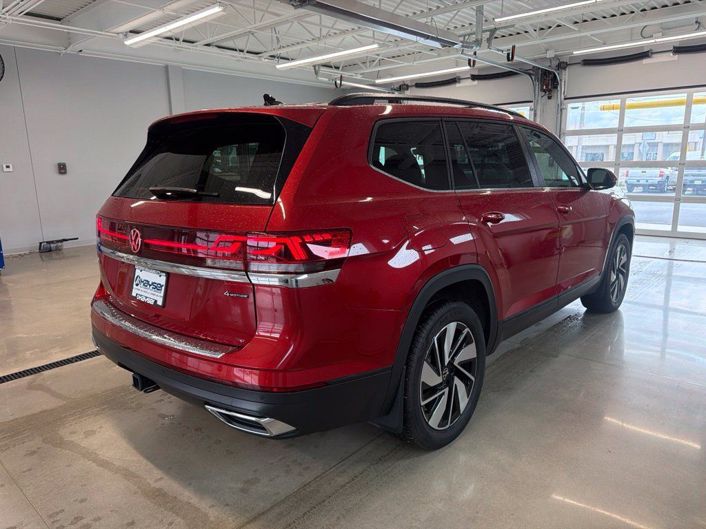 Used 2024 Volkswagen Atlas SE AWD/4WD image 19