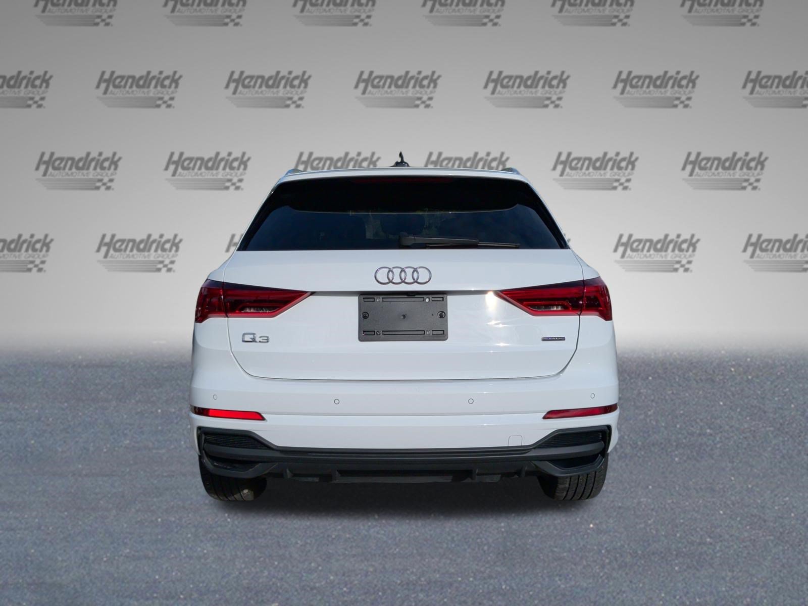 Used 2024 Audi Q3 2.0T Premium AWD/4WD image 8